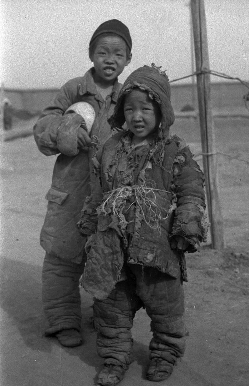1942年饥荒下的儿童